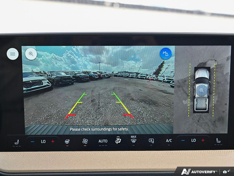 NEW 2026 Ford Maverick Lariat - Space White Metallic Exterior / SMOKED TRUFFLED, ACTIVEX TRIMMED HEATED FRONT BUCKET SEATS Interior - $49,923 - Stock #E60958 - VIN 3FTTW8S3XTRB30941 - Photo 21