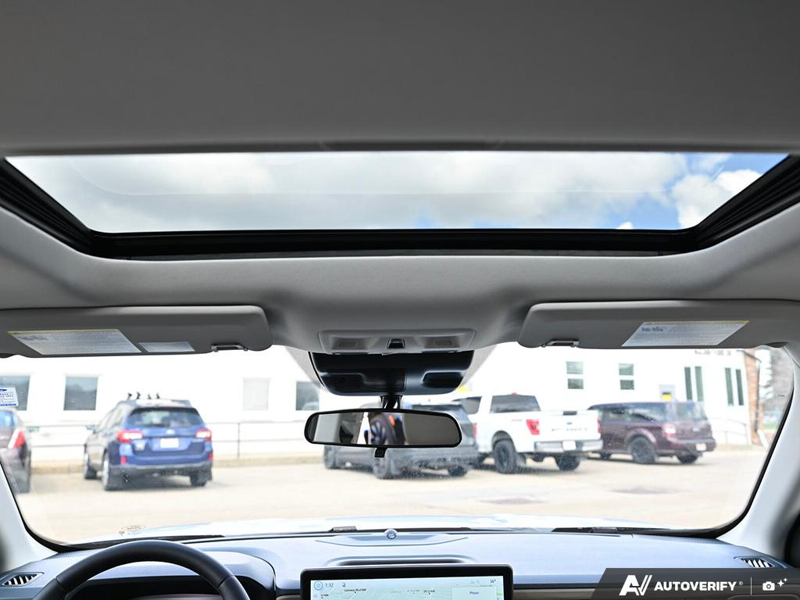 NEW 2026 Ford Maverick Lariat - Space White Metallic Exterior / SMOKED TRUFFLED, ACTIVEX TRIMMED HEATED FRONT BUCKET SEATS Interior - $49,923 - Stock #E60958 - VIN 3FTTW8S3XTRB30941 - Photo 27