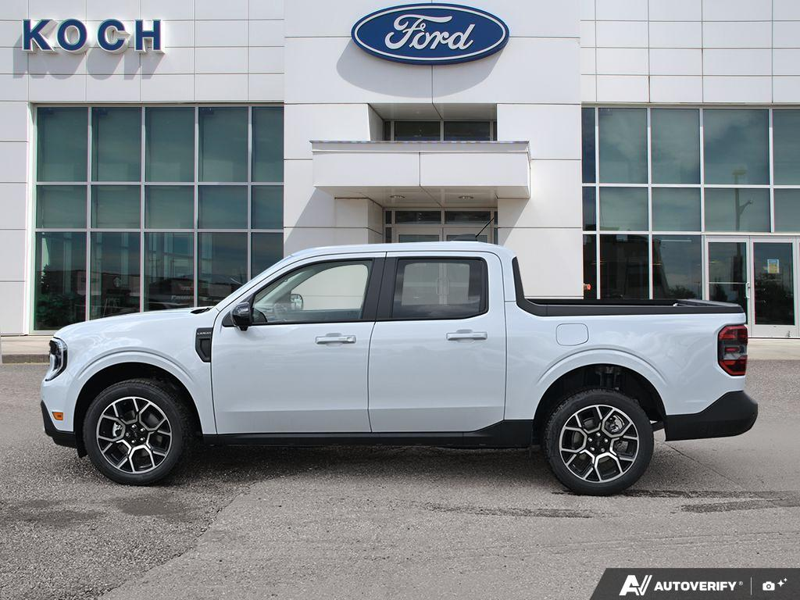 NEW 2026 Ford Maverick Lariat - Space White Metallic Exterior / SMOKED TRUFFLED, ACTIVEX TRIMMED HEATED FRONT BUCKET SEATS Interior - $49,923 - Stock #E60958 - VIN 3FTTW8S3XTRB30941 - Photo 3