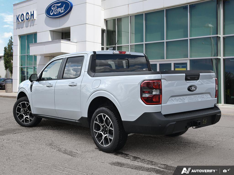 NEW 2026 Ford Maverick Lariat - Space White Metallic Exterior / SMOKED TRUFFLED, ACTIVEX TRIMMED HEATED FRONT BUCKET SEATS Interior - $49,923 - Stock #E60958 - VIN 3FTTW8S3XTRB30941 - Photo 4