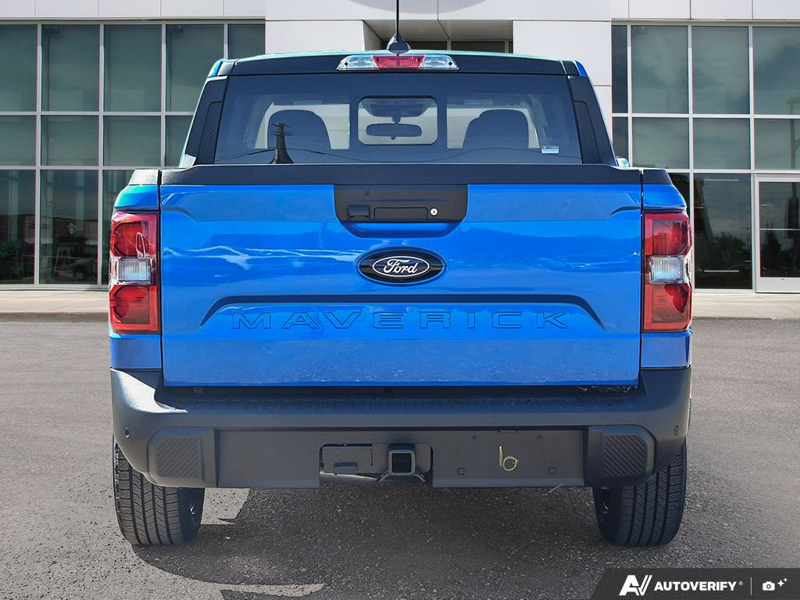 NEW 2026 Ford Maverick Lariat - Velocity Blue Metallic Exterior / BLACK ONYX, ACTIVEX TRIMMED HEATED FRONT BUCKET SEATS Interior - $53,444 - Stock #E60973 - VIN 3FTTW8SA2TRB27708 - Photo 5