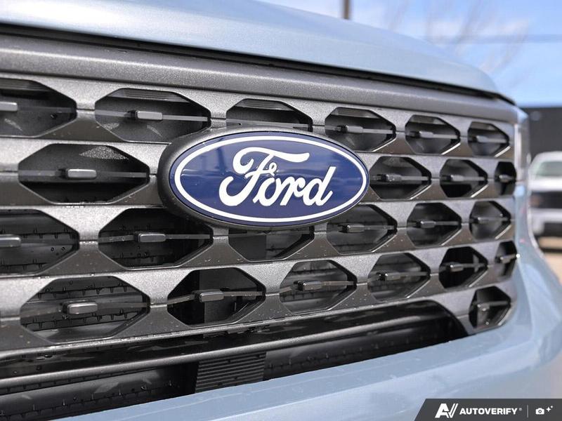 NEW 2026 Ford Maverick XLT - Azure Grey Metallic Tri-coat Exterior / NAVY PIER Interior - $48,844 - Stock #E60612 - VIN 3FTTW8J38TRA80929 - Photo 9