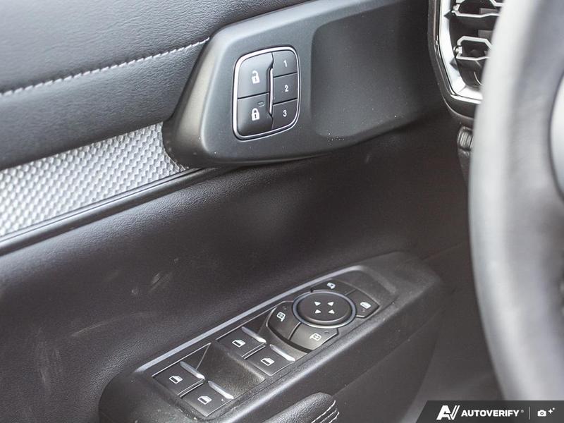 NEW 2026 Ford Ranger LARIAT - Oxford White Exterior / EBONY ACTIVEX TRIMMED Interior - $60,834 - Stock #E60531 - VIN 1FTER4KH5TLE13718 - Photo 17