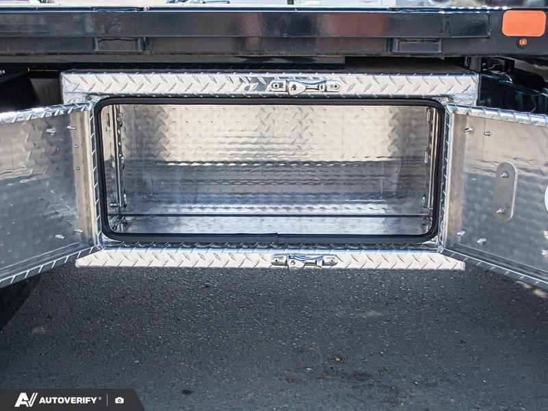NEW 2026 Ford Super Duty F-550 DRW XLT - Oxford White Exterior / MEDIUM DARK SLATE CLOTH Interior - $122,424 - Stock #D60564 - VIN 1FD0W5HT2TEE30724 - Photo 14