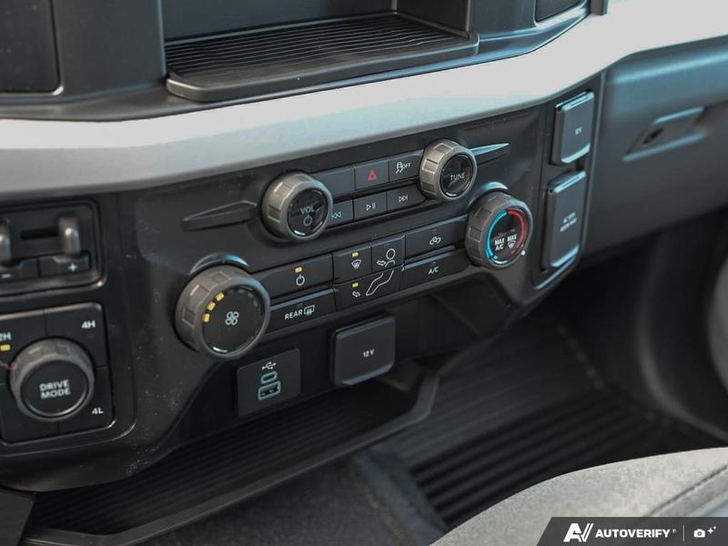 NEW 2026 Ford Super Duty F-550 DRW XLT - Oxford White Exterior / MEDIUM DARK SLATE CLOTH Interior - $100,594 - Stock #E60293 - VIN 1FDUF5HT7TED93364 - Photo 21