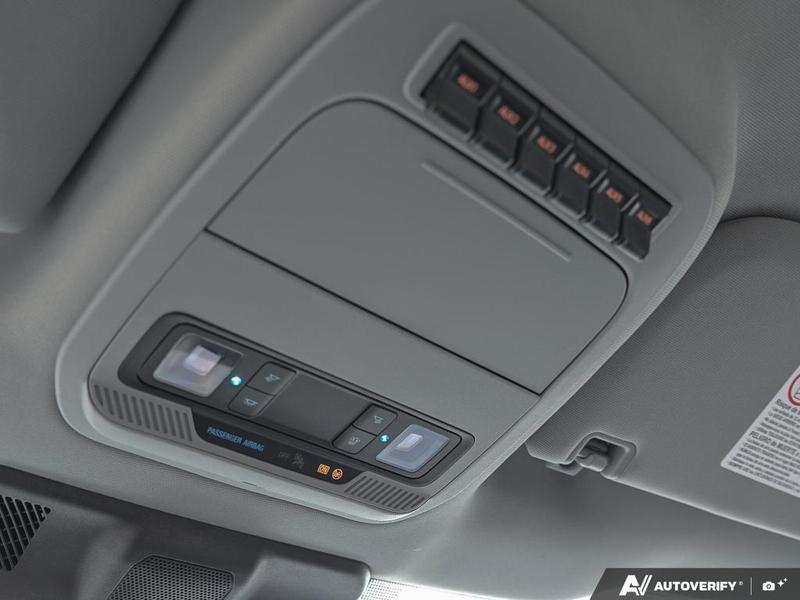 NEW 2026 Ford Super Duty F-550 DRW XLT - Oxford White Exterior / MEDIUM DARK SLATE CLOTH Interior - $100,594 - Stock #E60293 - VIN 1FDUF5HT7TED93364 - Photo 22