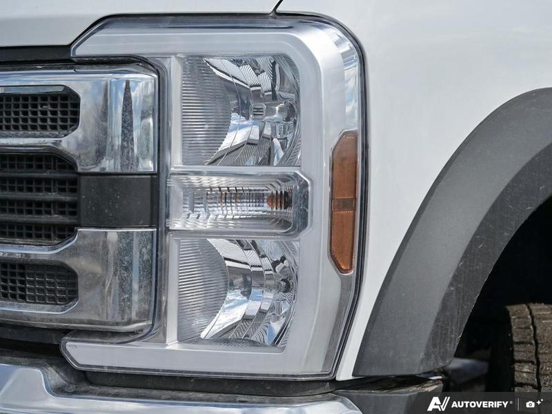 NEW 2026 Ford Super Duty F-550 DRW XLT - Oxford White Exterior / MEDIUM DARK SLATE CLOTH Interior - $100,594 - Stock #E60293 - VIN 1FDUF5HT7TED93364 - Photo 10