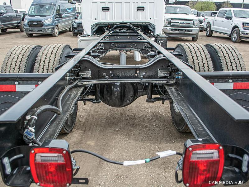 NEW 2026 Ford Super Duty F-750 REGULAR CAB DOCK HGT - Oxford White Exterior / STEEL GRAY CLOTH Interior - $122,946 - Stock #E60003 - VIN 1FDPF7DX4TDF00667 - Photo 11