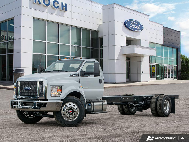 NEW 2026 Ford Super Duty F-750 REGULAR CAB DOCK HGT - Oxford White Exterior / STEEL GRAY CLOTH Interior - $123,523 - Stock #E60036 - VIN 1FDPF7DX6TDF04946 - Photo 1