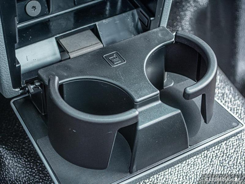 NEW 2026 Ford Super Duty F-750 REGULAR CAB DOCK HGT - Oxford White Exterior / STEEL GRAY CLOTH Interior - $122,946 - Stock #E60003 - VIN 1FDPF7DX4TDF00667 - Photo 27