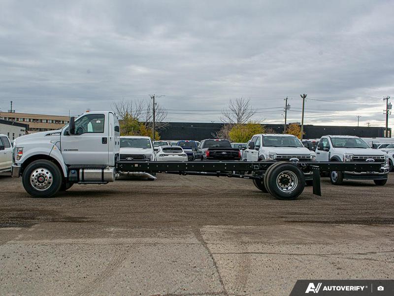 NEW 2026 Ford Super Duty F-750 REGULAR CAB DOCK HGT - Oxford White Exterior / STEEL GRAY CLOTH Interior - $123,523 - Stock #E60036 - VIN 1FDPF7DX6TDF04946 - Photo 3