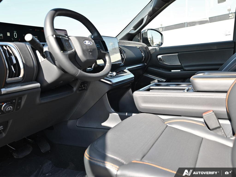 NEW 2027 Ford Expedition Tremor - Marsh Grey Exterior / BLACK ONYX/ELECTRIC SPICE, LEATHER-TRIMMED HEATED & VENTILATED F Interior - $115,344 - Stock #E70010 - VIN 1FMJU1RG7VEA00811 - Photo 13